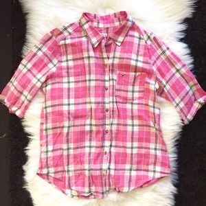 FINAL PRICE -Hollister plaid button down shirt M